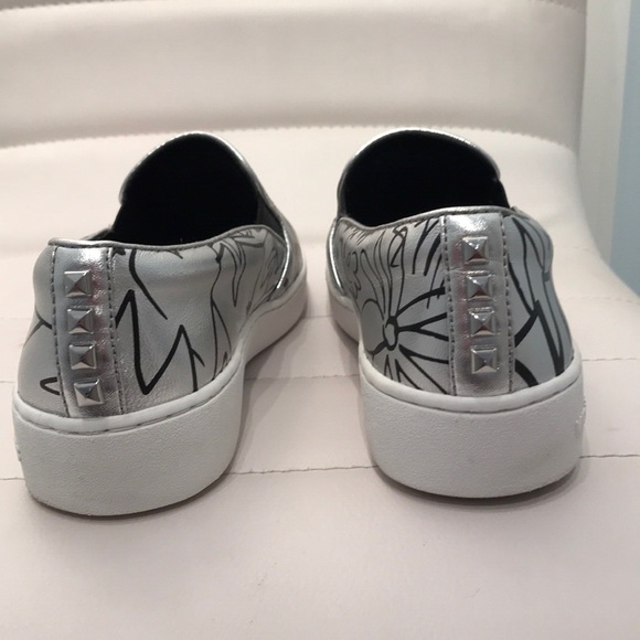 Michael Kors Keaton Leather Slip On Sneakers, 5.5 - Picture 3 of 9